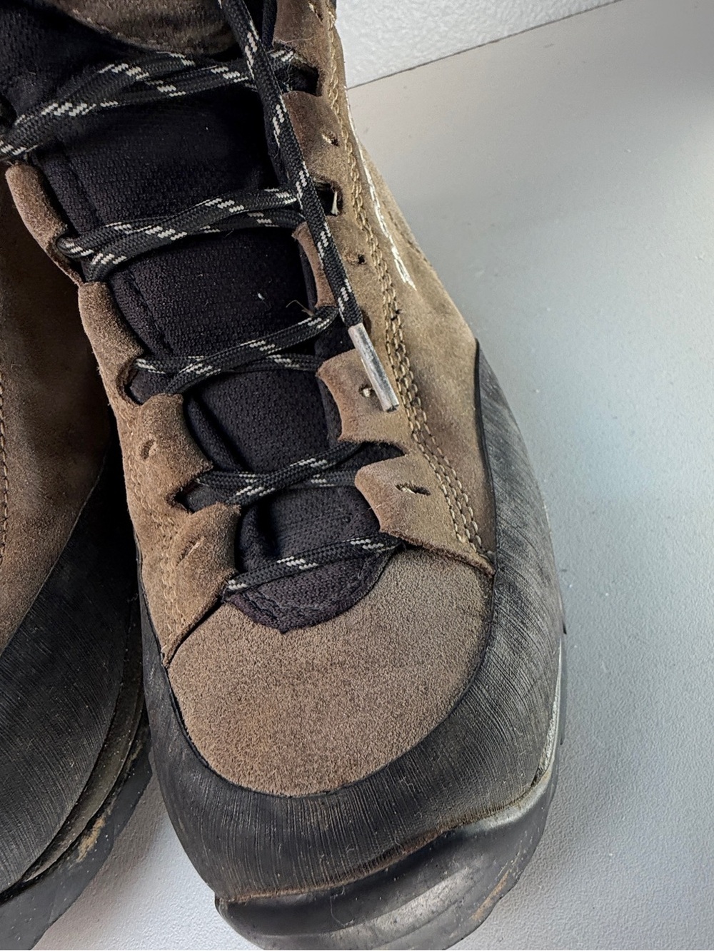 La Sportiva Gore Tex Vibram Hiking Boots Brown Suede Mens 7.5 EU 40 - Picture 6 of 14